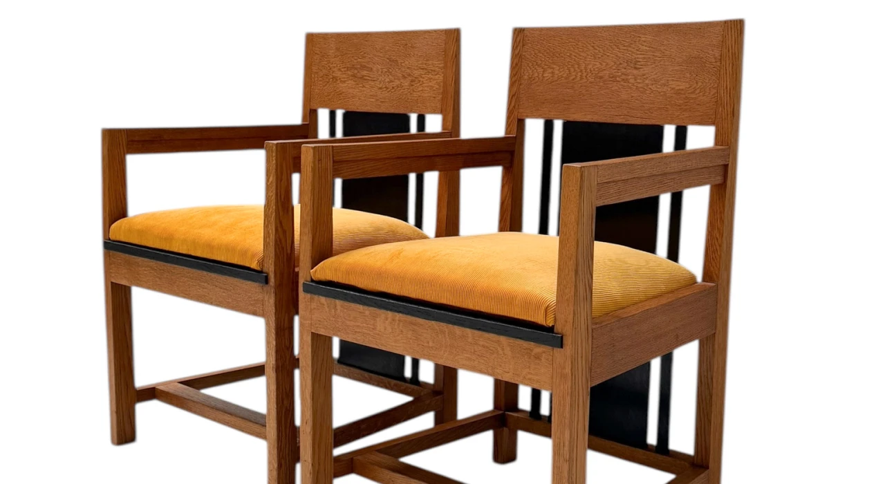 Two Art Deco Modernist High Back Armchairs by Cor Alons, 1927